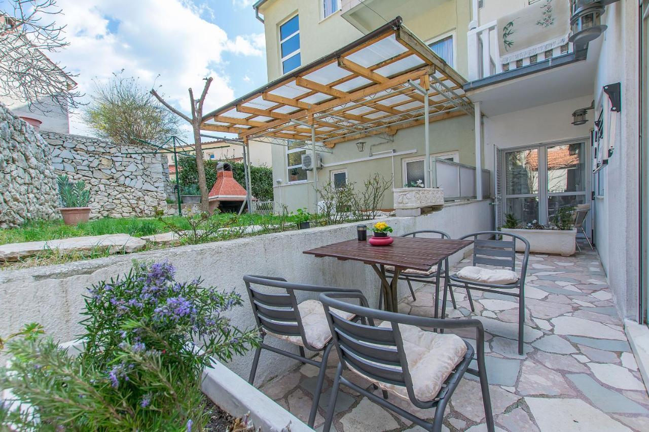 Apartments Clarus Mare Duće Exterior foto